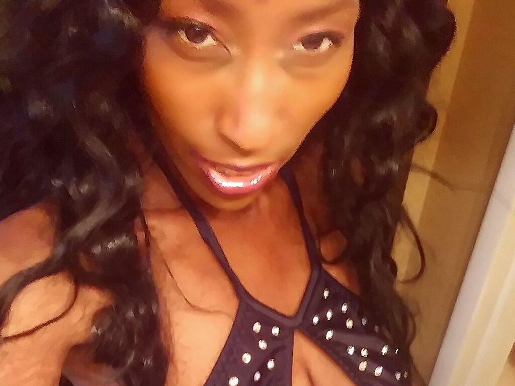 Busty Baddie Picture
